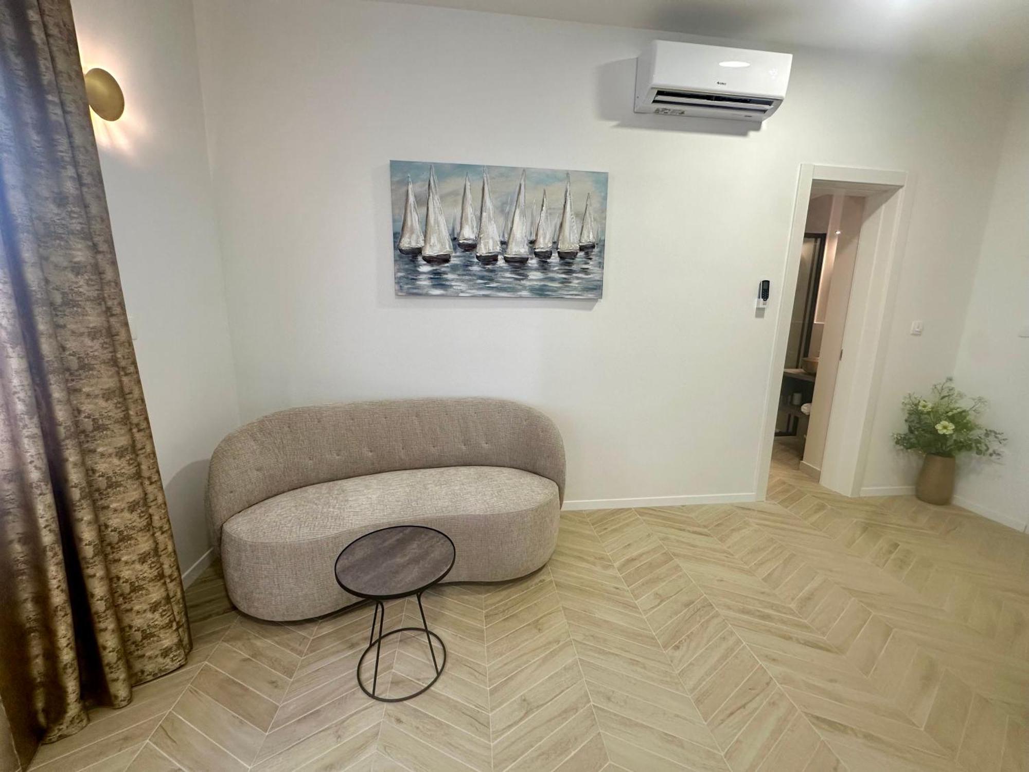 Mariani Luxury Rooms In Center สปลิท ภายนอก รูปภาพ
