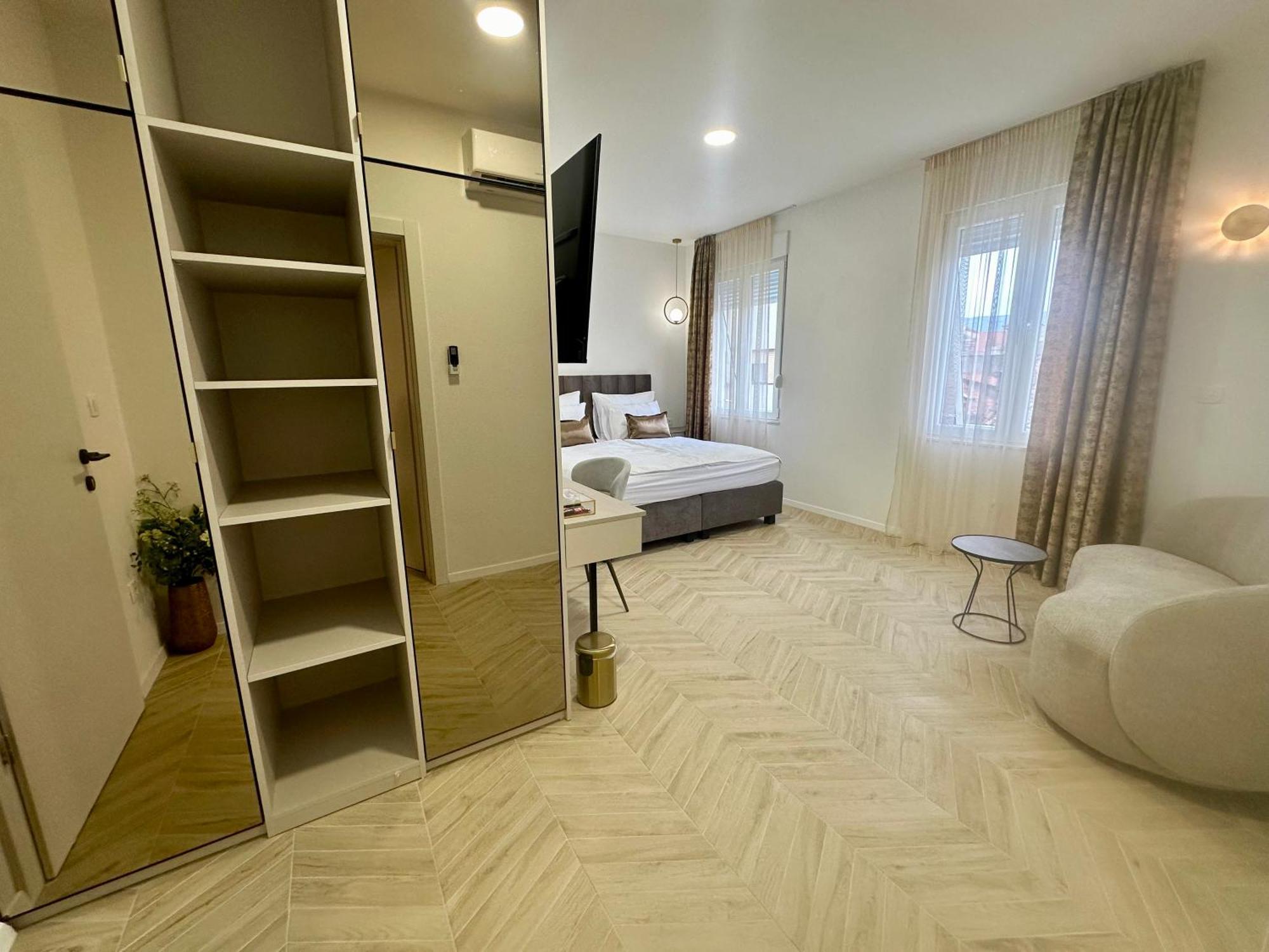 Mariani Luxury Rooms In Center สปลิท ภายนอก รูปภาพ