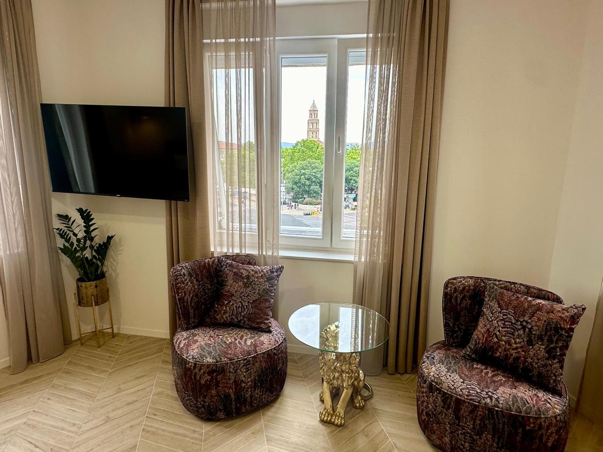 Mariani Luxury Rooms In Center สปลิท ภายนอก รูปภาพ